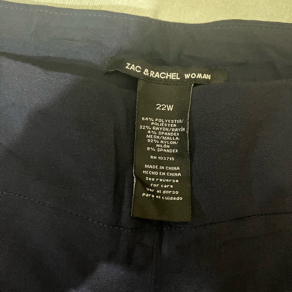 Woman’s Blue Pants Zac & Rachel Woman’s Dress Navy Blue Dress Pants size 22W - Picture 3 of 4